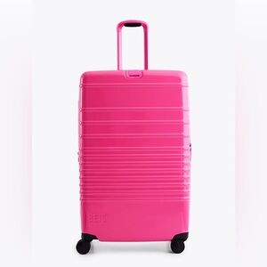 Béis The 29" Large Check-In Roller in Barbie Pink